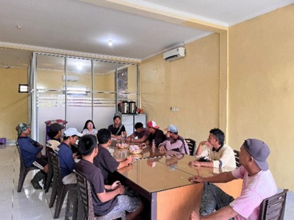 Kegiatan Rapat Koordinasi Bulan Oktober Unit Jasa Kebersihan BUM Desa Tri Manunggal Jaya Dalung